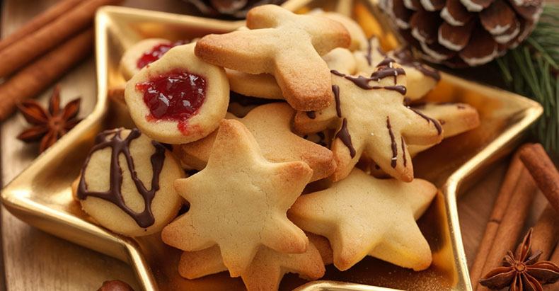 Коледни бисквити в еър фрайър